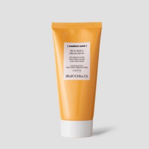 Crema solar facial antiedad SPF50 con protección media UVA / UVB, de rápida absorción y resistente al agua. Formulada con péptidos biomiméticos de defensa del ADN, ayuda a contrarrestar los signos del fotoenvejecimiento